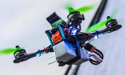 DR.ONE – Russischer Pilot übernimmt die Führung bei Red Bull’s Drohnen-Rennen