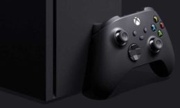 Xbox Series X mit Controller - (C) Microsoft