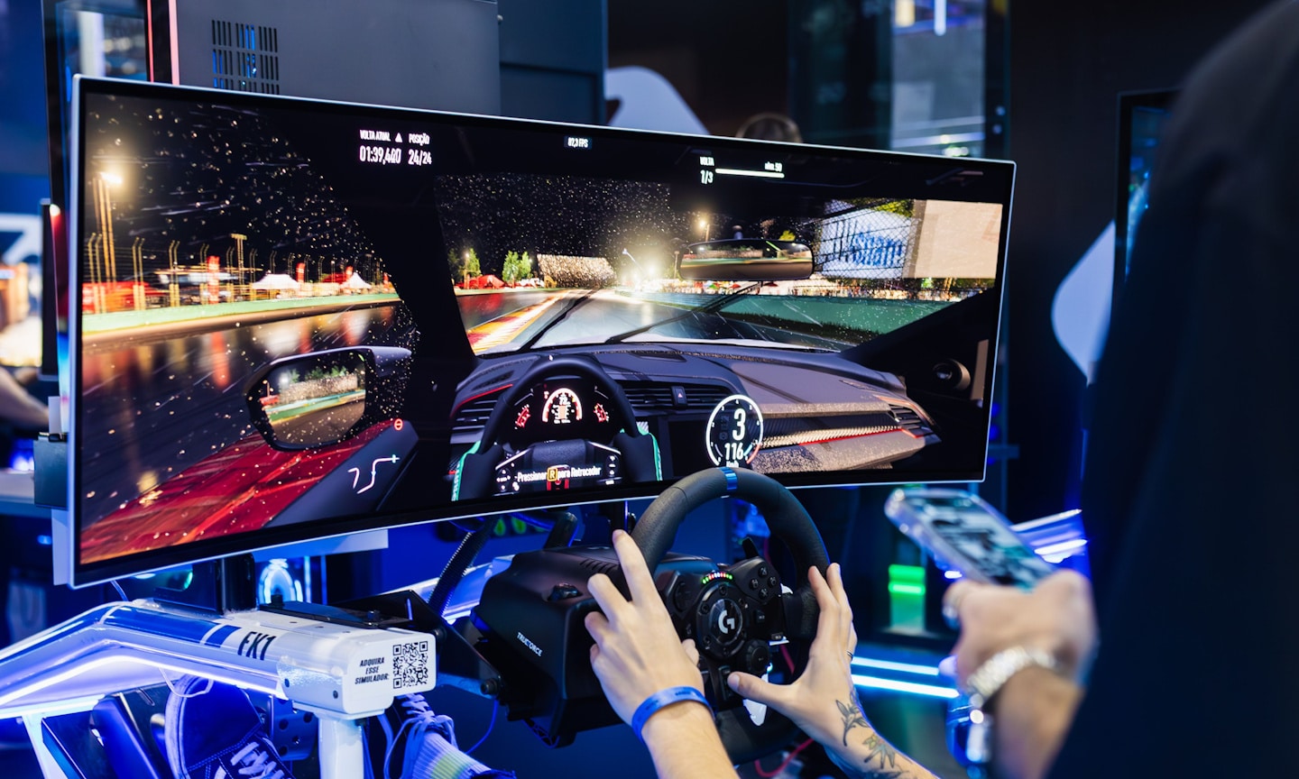 OLED-Monitore verlieren ihren größten Nachteil und werden für Gamer immer interessanter OLED-Monitore verlieren ihren größten Nachteil und werden für Gamer immer interessanter