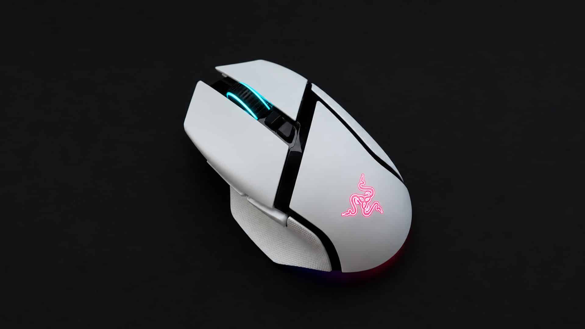 Razer Basilisk V3 Pro 35K bunt beleuchtet